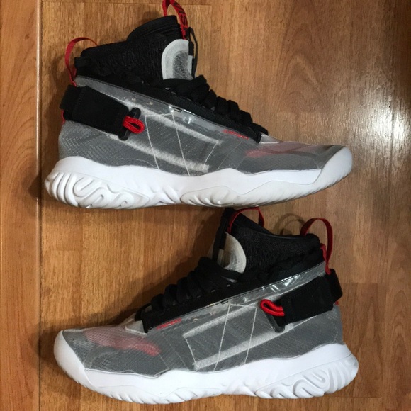 Jordan Apex Utility Sz 9 - Picture 3 of 5